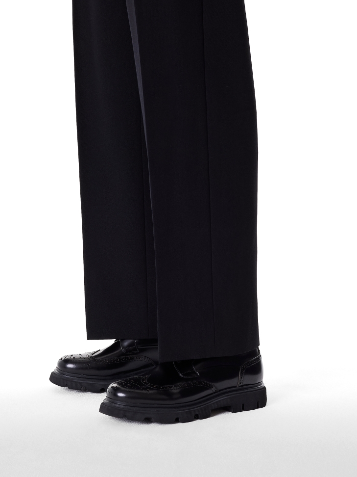 Schwarze Leder Brogues Freizeitschuhe GRAYDEN