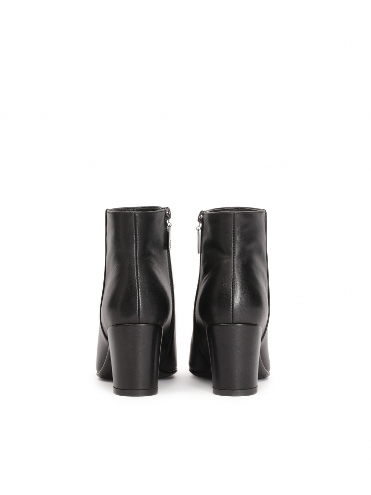 Schwarze Lederstiefel mit Absatz LEAWOOD