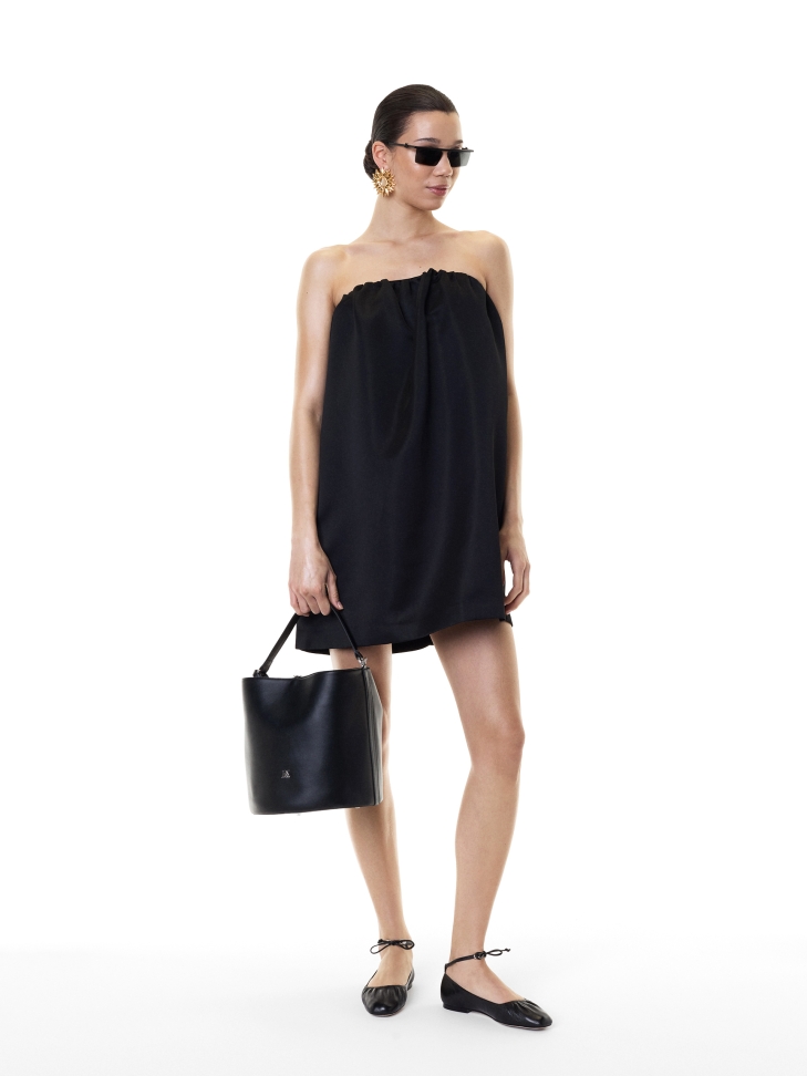 Gestufte Ballerinas aus schwarzem Leder KS SOLEIL