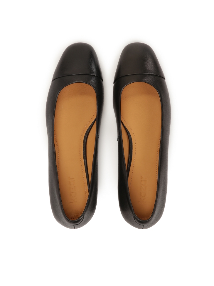 Schwarze Pumps mit flachem Absatz BRIZA