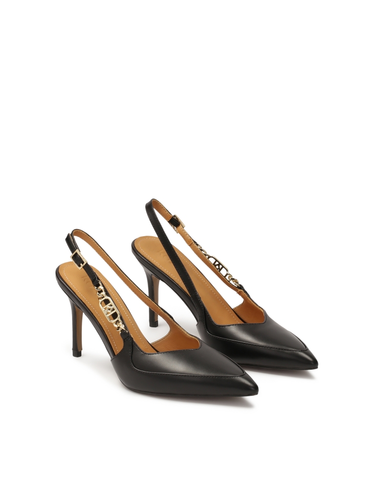 Schwarze Slingback-Pumps mit Metallmonogramm BASILIA