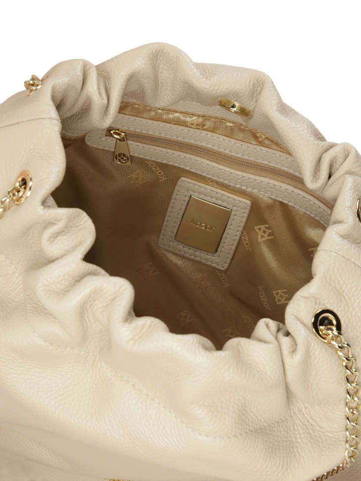 Cremefarbene Tasche mit Ketten  HAIDIE