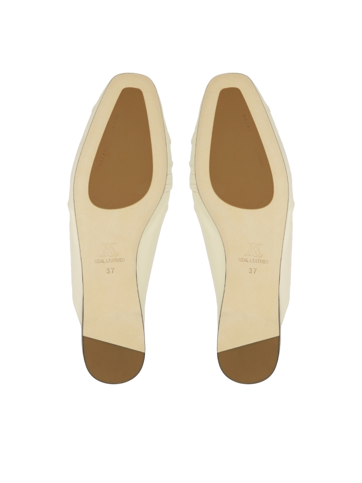 Cremefarbene Pantoletten mit gebundenem Schaft  KS LUCITA